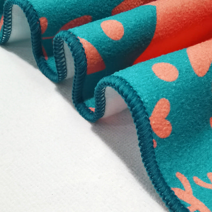 Beach towel with enchanting mermaid design Kalsten