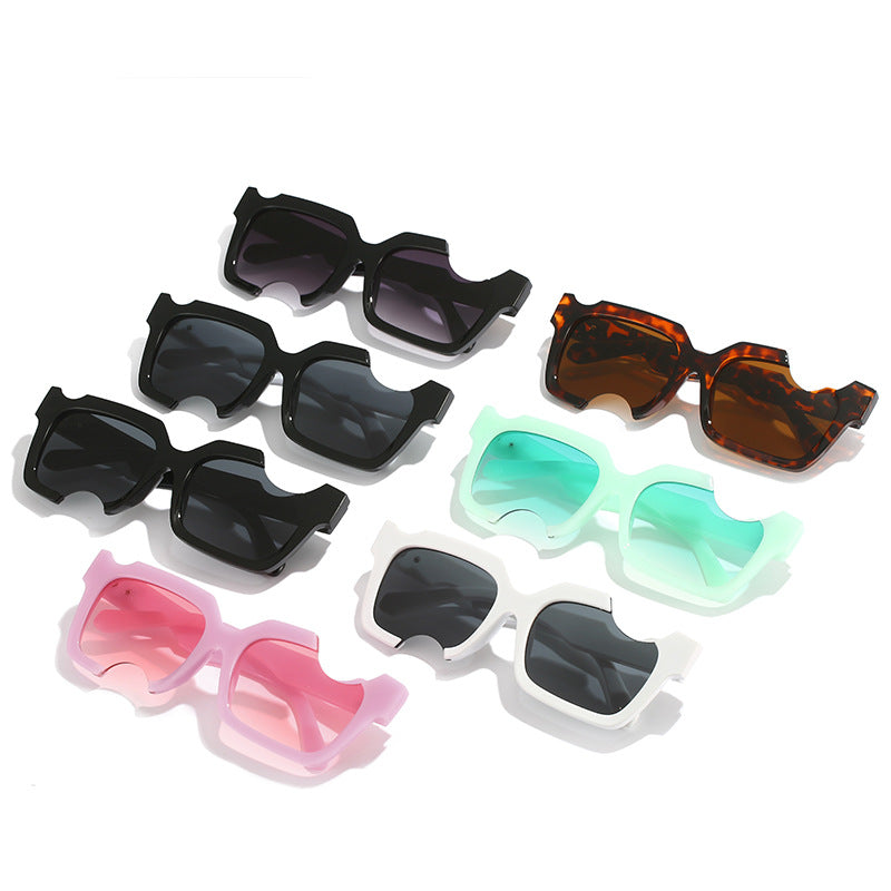 Women's modern, geometric sunglasses with exceptional frame Kalsten