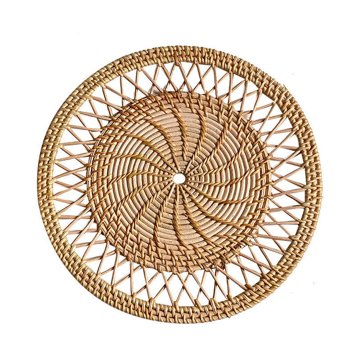 Ladies Elegant handcrafted rattan underlay Kalsten