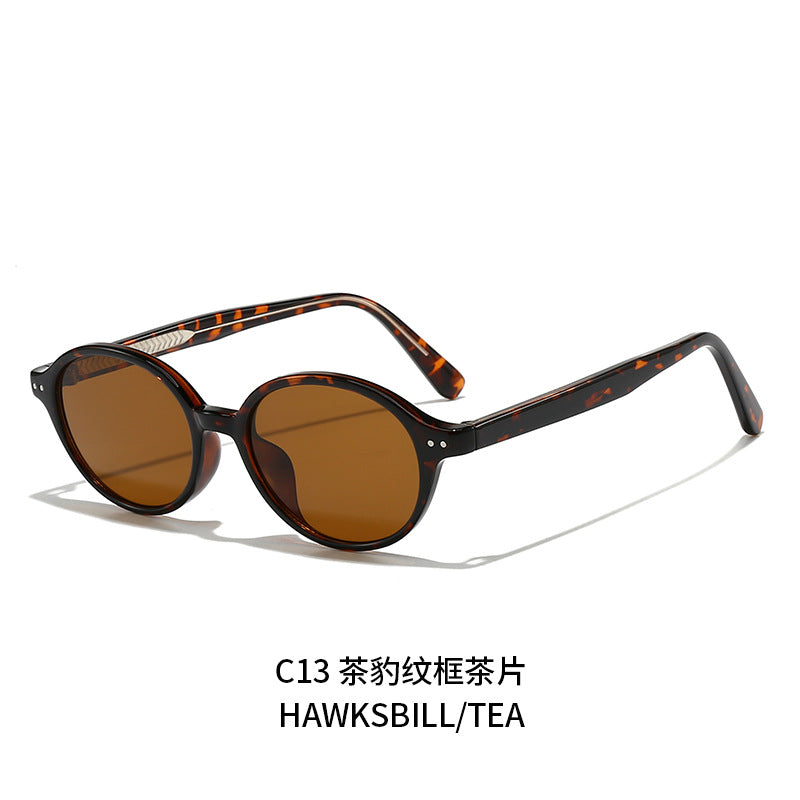 Women's round sunglasses with modern, stylish frame Kalsten