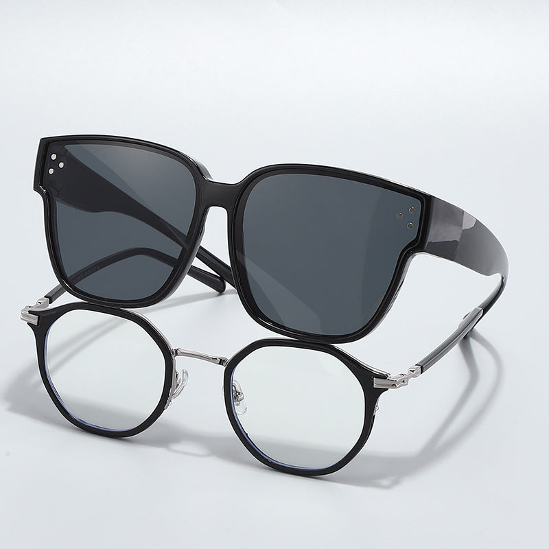 Ladies Fashion Sunglasses in clear lines design with high UV protection Kalsten