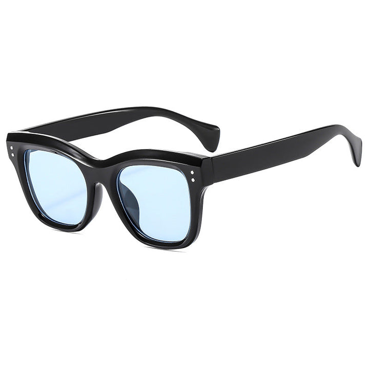 Ladies fashionable sunglasses with distinctive, angular frame Kalsten