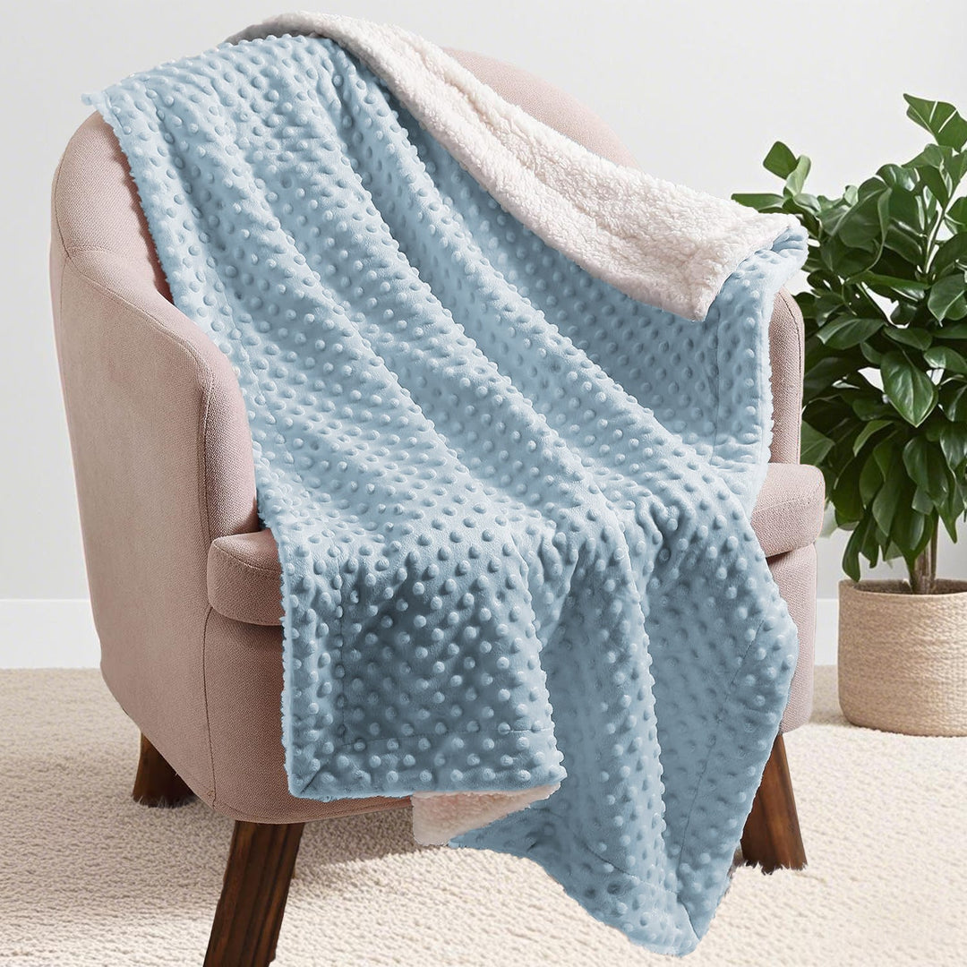 soft and reversible cozy blanket Kalsten