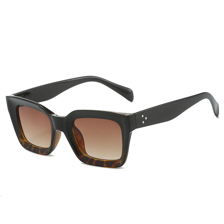 Ladies fashionable square sunglasses with elegant, wide frame Kalsten