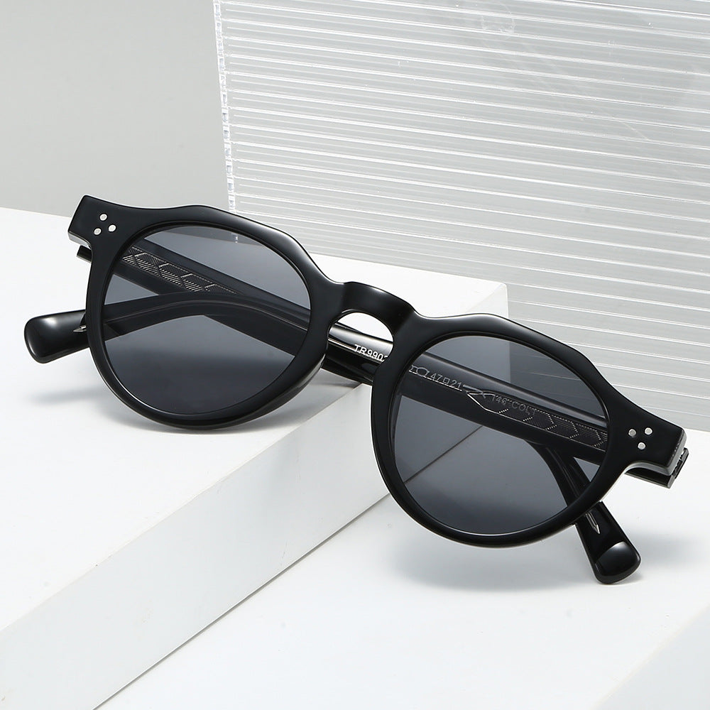 Women's Stylish Sunglasses in Innovative Octagonal Design Kalsten