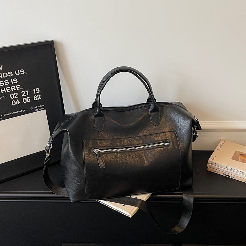 Elegant and Functional Weekend Bag Kalsten