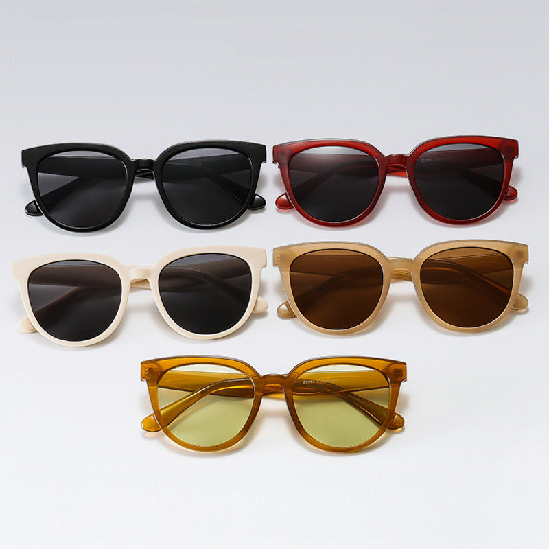 Women's sunglasses with unique cat-eye design and polarized lenses Kalsten