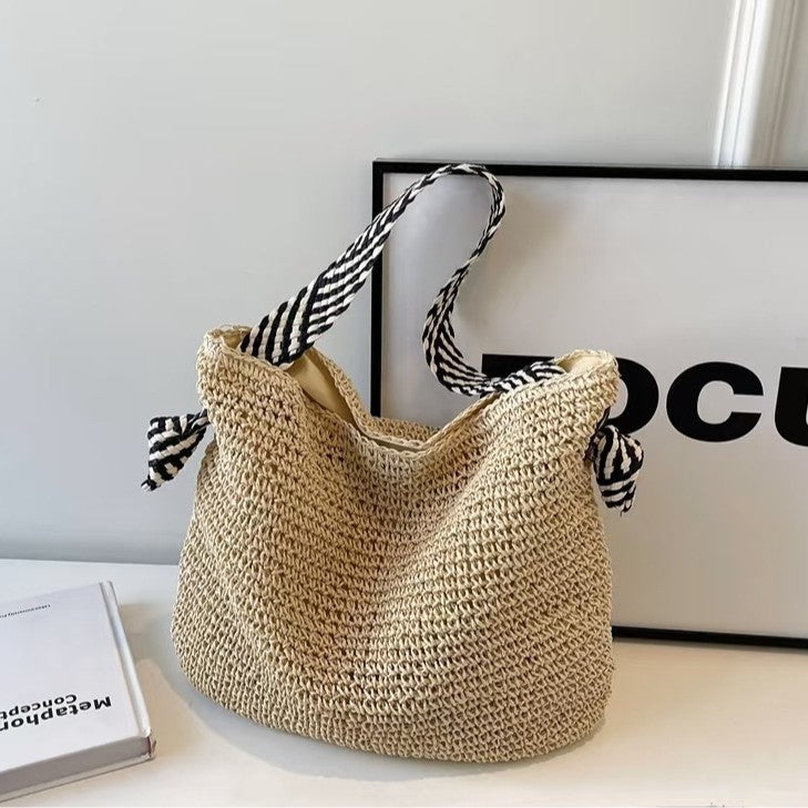 Handcrafted shoulder bag with unique weaving pattern Kalsten