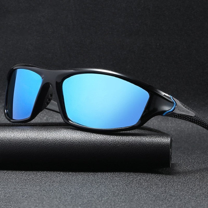 Unisex nan sporty wraparound sunglasses with polarized, shatterproof polycarbonate lenses and non-slip nose pads Kalsten