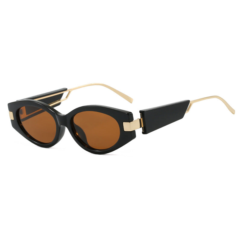 Ladies elegant Cat-Eye sunglasses with gold accents Kalsten