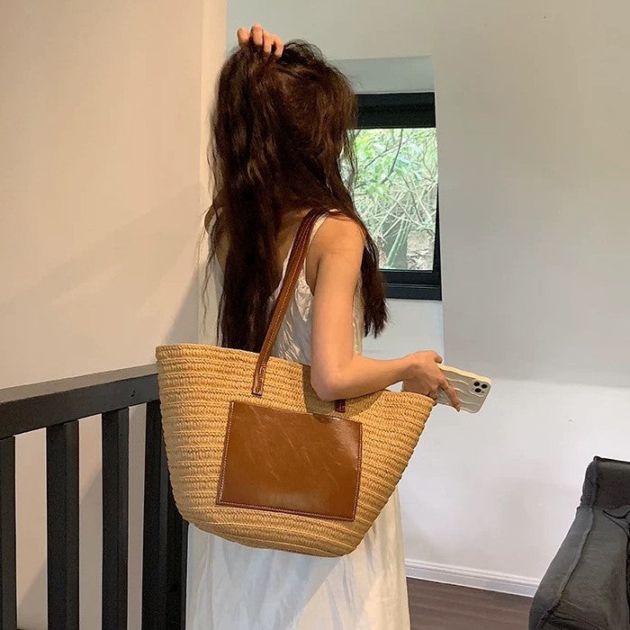 Fashionable straw bag with leather accents Kalsten