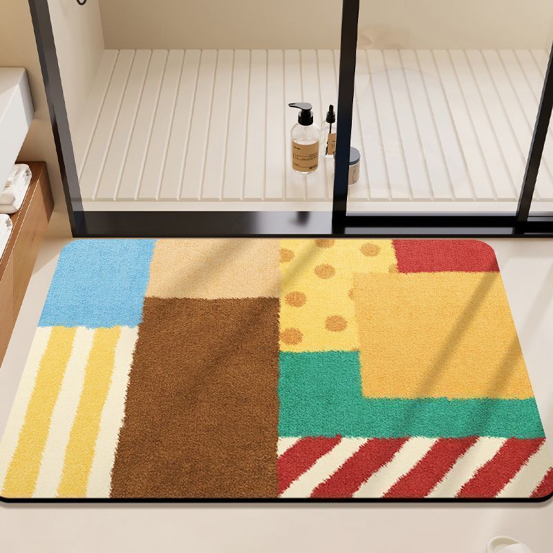 Colorful Geometric Bath Mat Kalsten