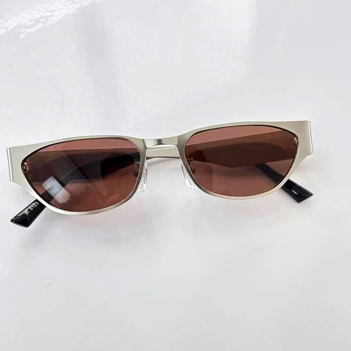 Fashionable sunglasses with elegant design Kalsten