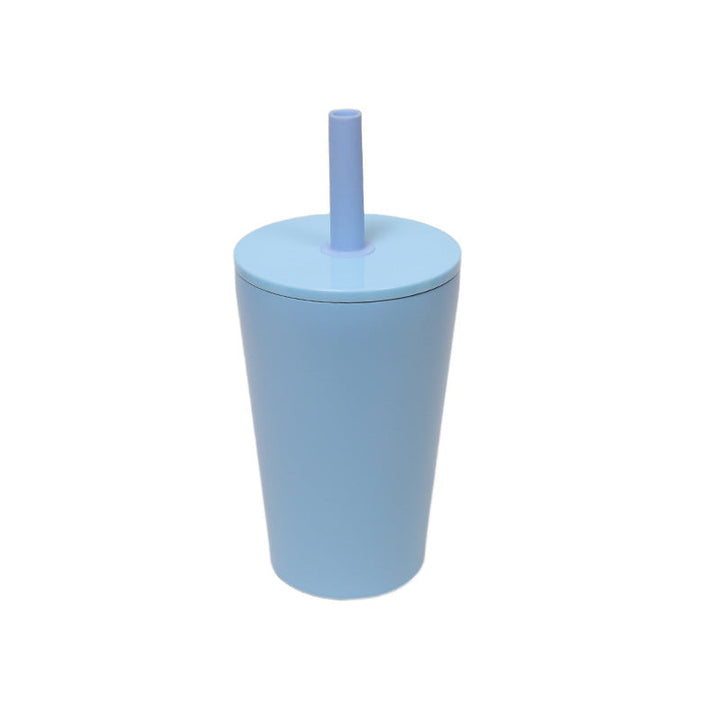 Unisex stylish to-go drinking cup with integrated straw Kalsten