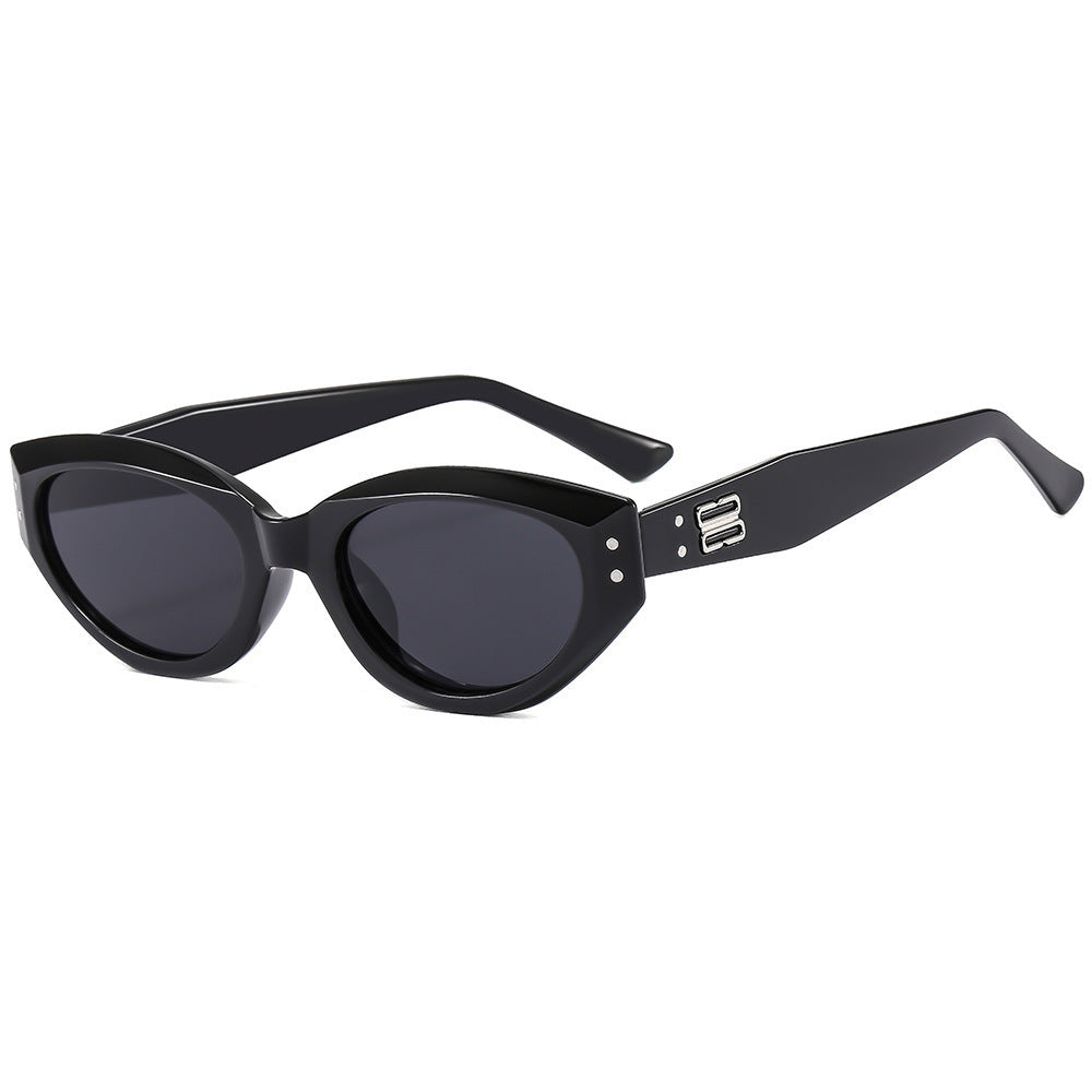 Women Cat-Eye Sunglasses in Modern Design Kalsten