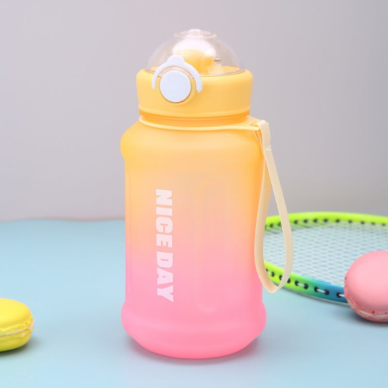 Women's multifunctional sports water bottle with ergonomic grip and practical leak protection Kalsten