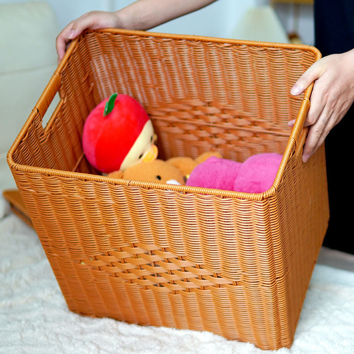 Women's woven basket with lid and side handles Kalsten