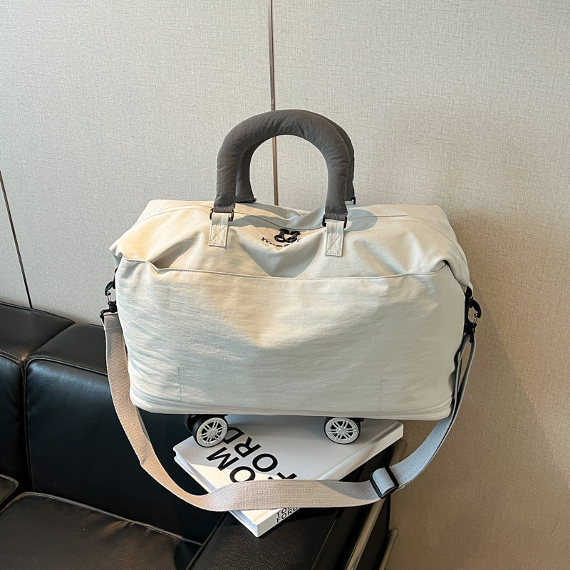 Sporty tote bag with multiple compartments Kalsten