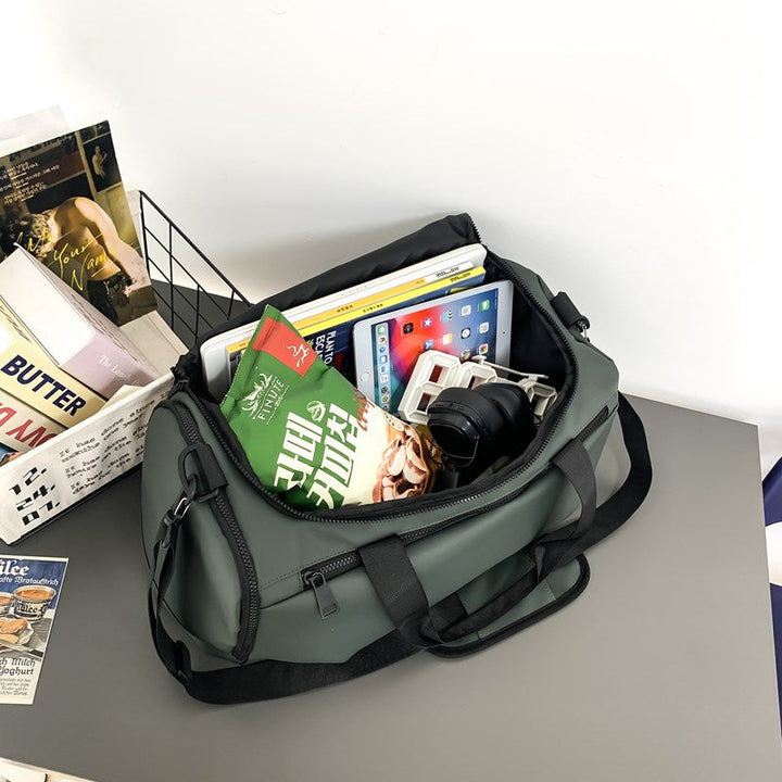 Men's sports bag with plenty of storage space and padded carrying handles Kalsten