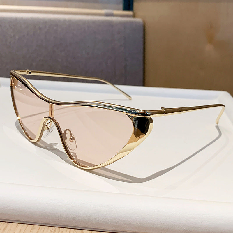 Women's futuristic oversized sunglasses with striking design Kalsten