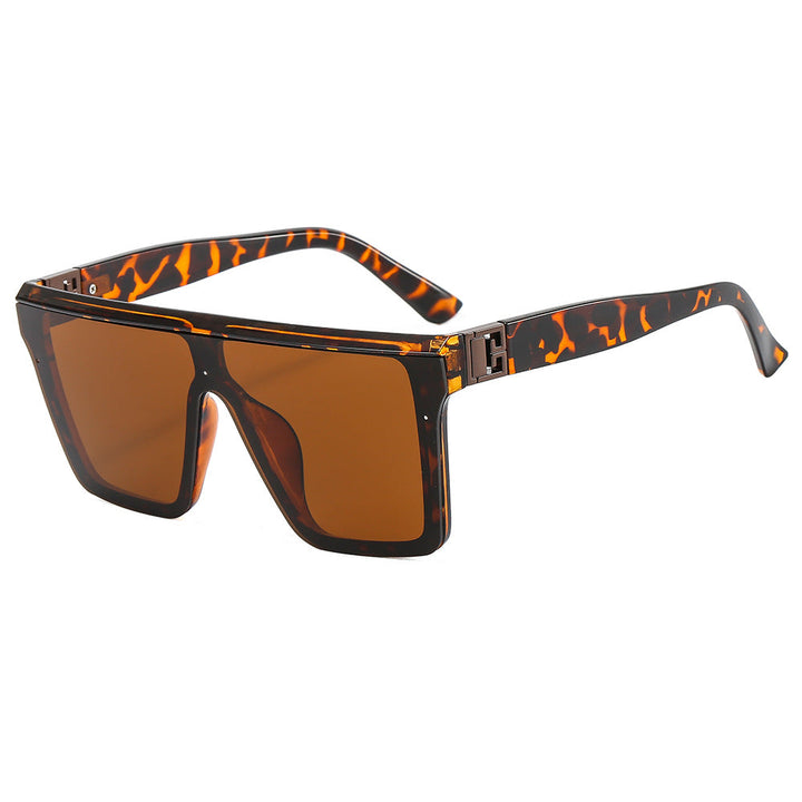 Women oversized sunglasses in trendy style with wide frame construction Kalsten