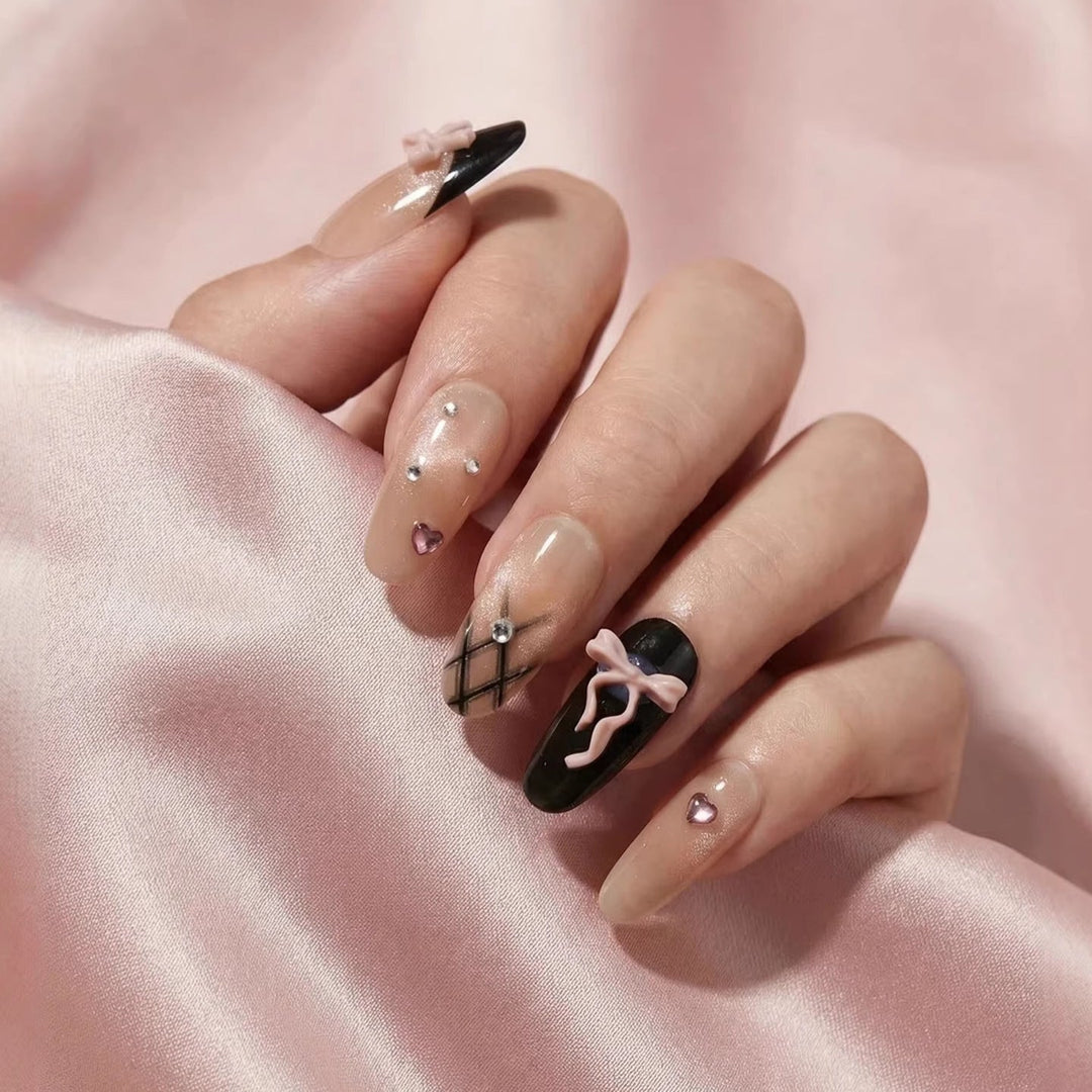 Elegant Artistic Nail Art Design Kalsten