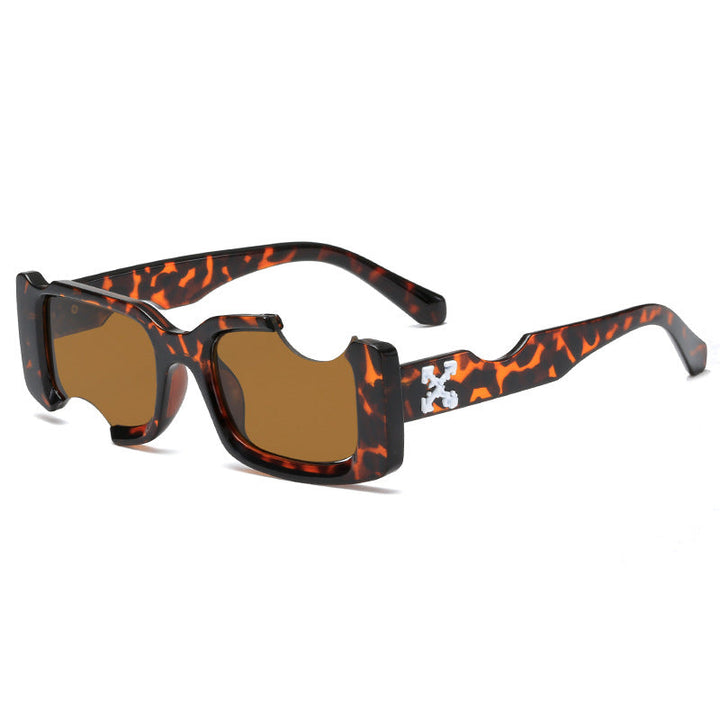 Ladies fashionable goggles in unique futuristic design Kalsten