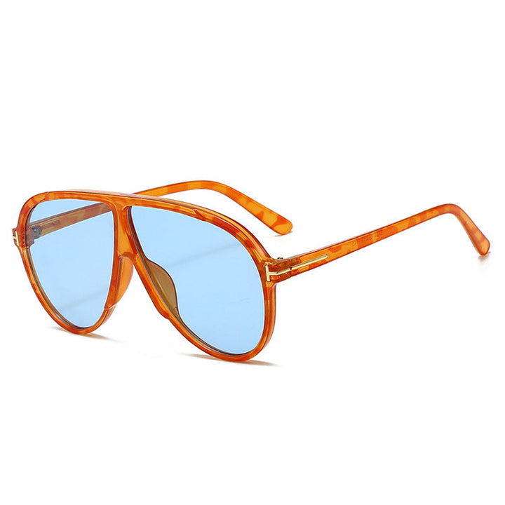 Women's large sunglasses with modern design and protective lenses Kalsten