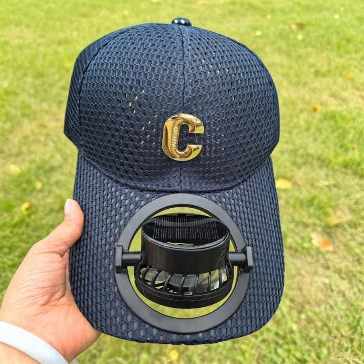 Breathable baseball cap with rechargeable fan in the visor and mesh insert Kalsten