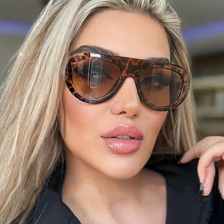 Women's fashionable oversized sunglasses with protective UV filter Kalsten