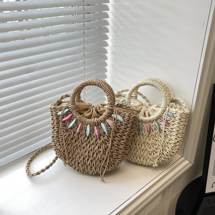 Fashionable straw bag with pearl embellishments Kalsten