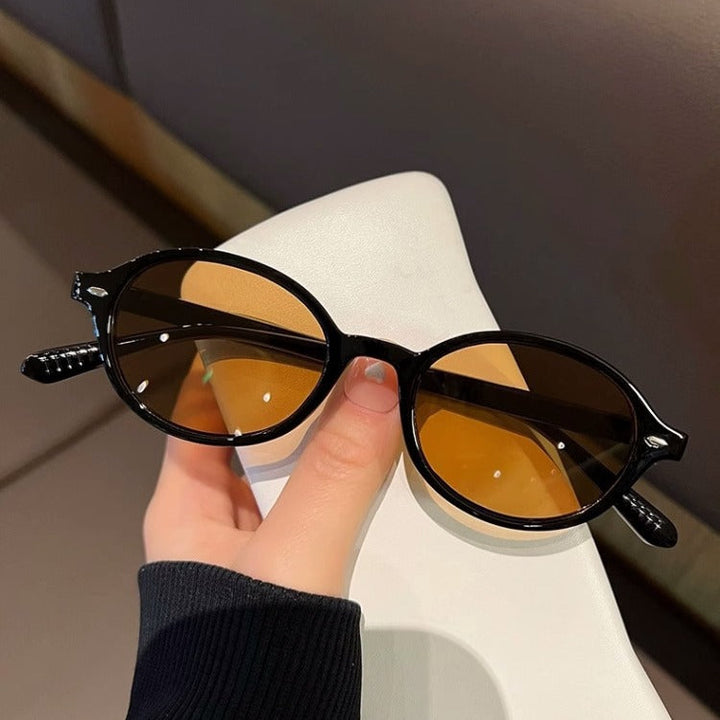 Ladies fashionable sunglasses in elegant oval design Kalsten