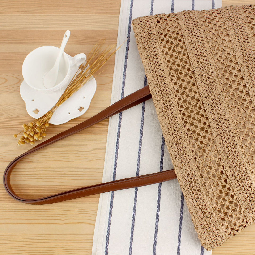 Basket bag with elegant straw construction Kalsten