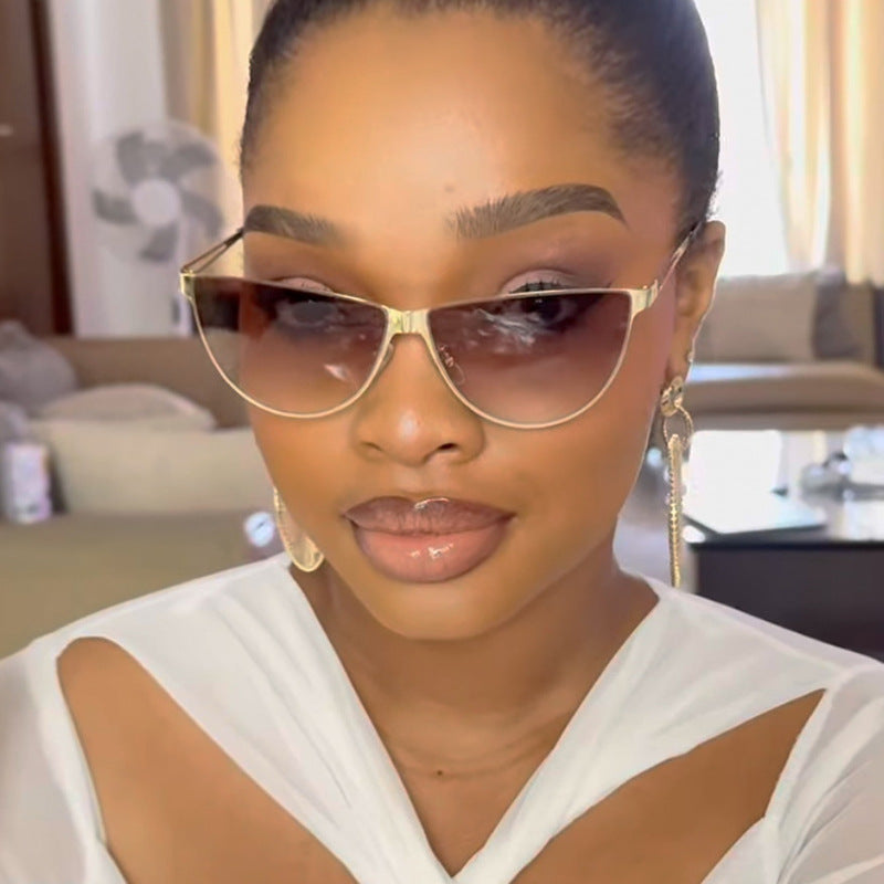 Women's Cat-Eye Sunglasses with Stylish Metal Frame and Protective UV Filter Kalsten