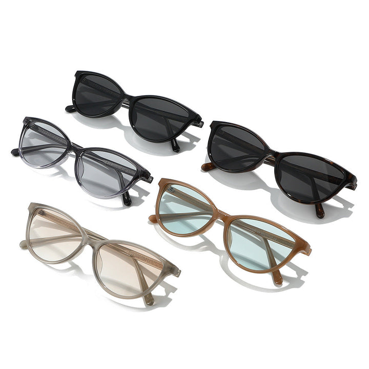 Women's Cat-Eye Sunglasses with Stylish Accents Kalsten