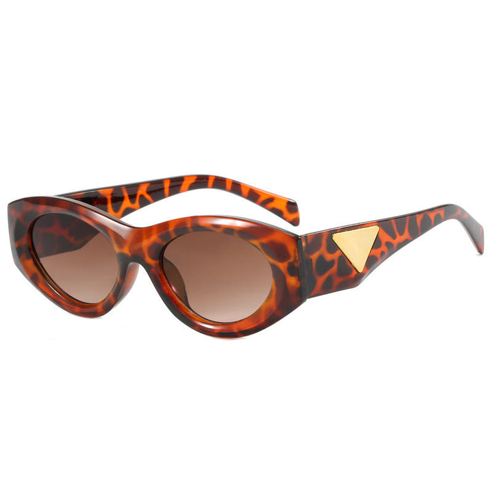Women's sunglasses in modern retro style Kalsten