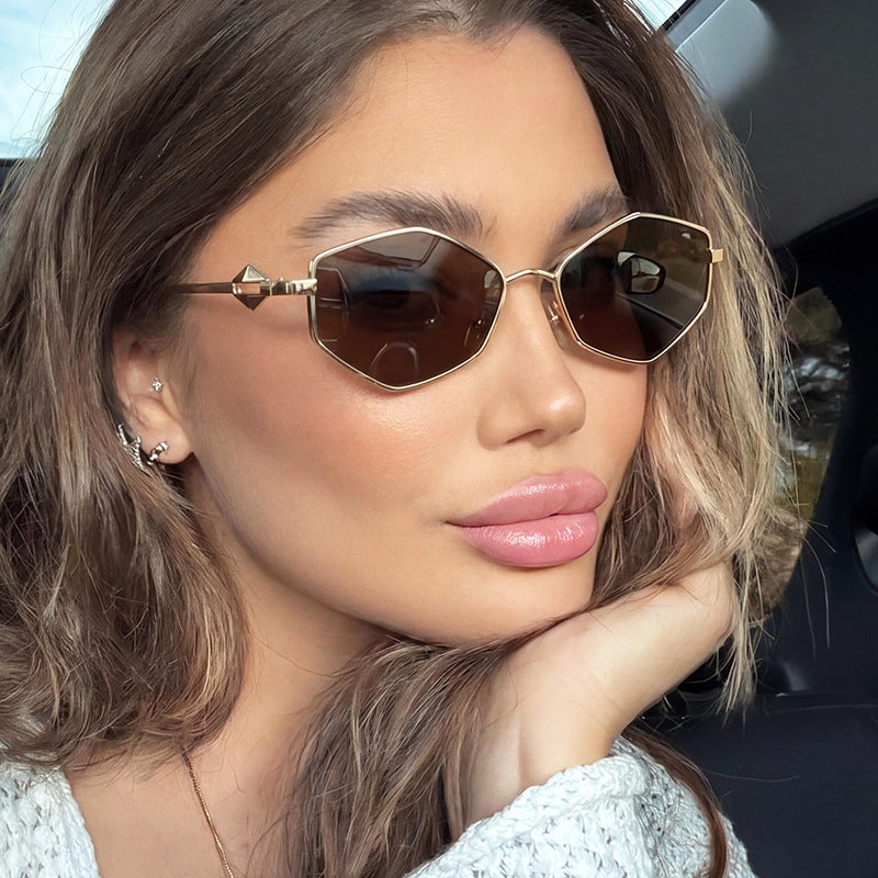 Women's geometric sunglasses with protective UV filter and high-end metal frame Kalsten