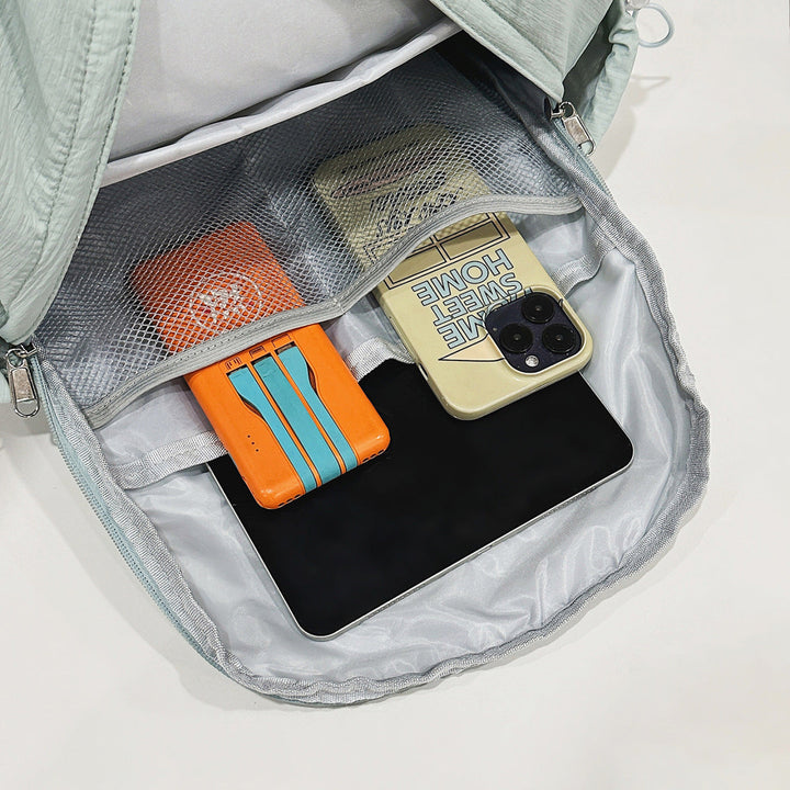 Sporty backpack with practical side pockets Kalsten