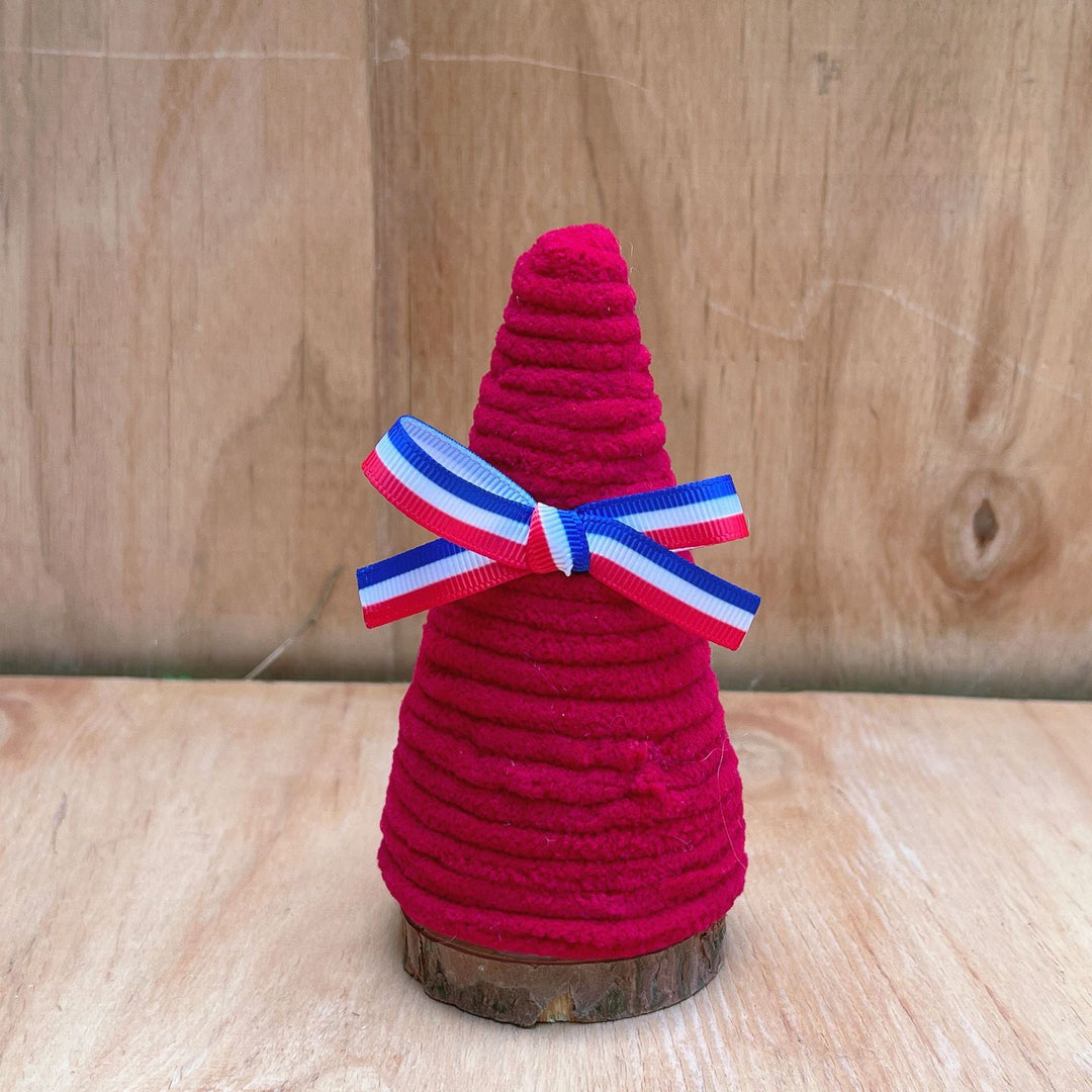 Independence Day patriotic festive tabletop cone centerpiece with felt star accents Kalsten