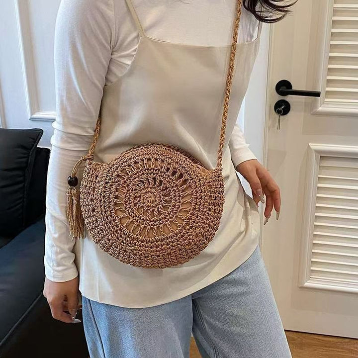 Hand-knotted round shoulder bag made of natural materials Kalsten