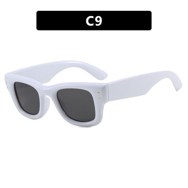 Women's fashionable sunglasses with wide, elegant frame and protective UV filter Kalsten