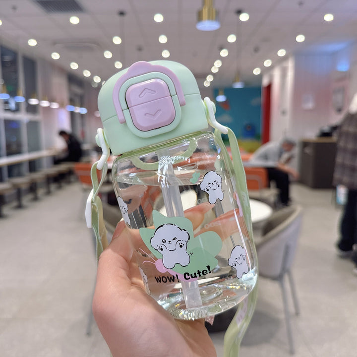 Women's creative drinking bottle with ergonomic lid Kalsten