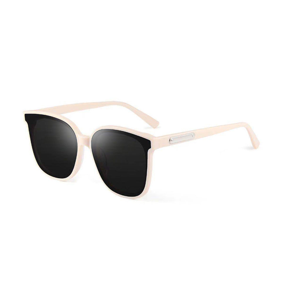 Ladies Oversized Sunglasses with Trendy and Classic Design Kalsten