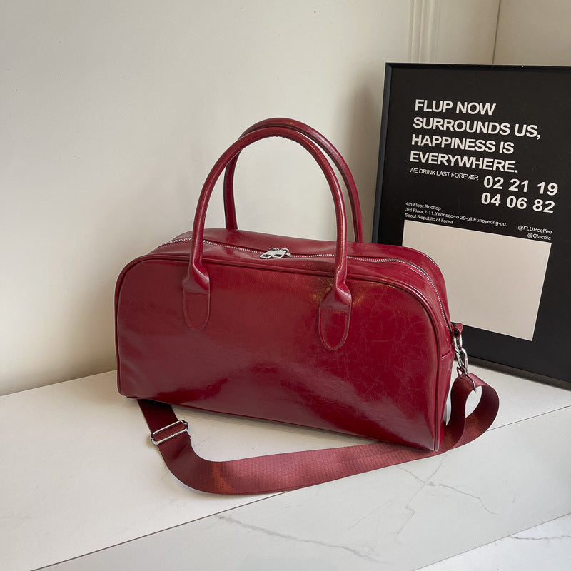 Elegant and Spacious Weekend Bag Made of High-Quality Synthetic Leather Kalsten