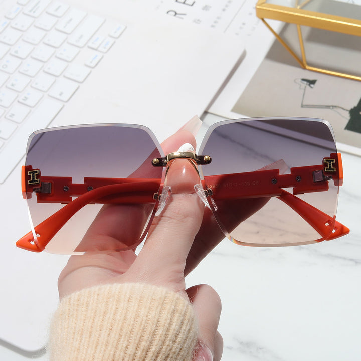 Women's oversized square sunglasses with stylish accents Kalsten