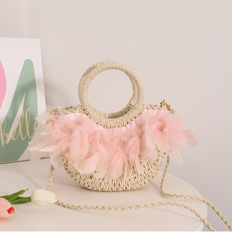 Elegant Basket Bag with Delicate Feather Details Kalsten
