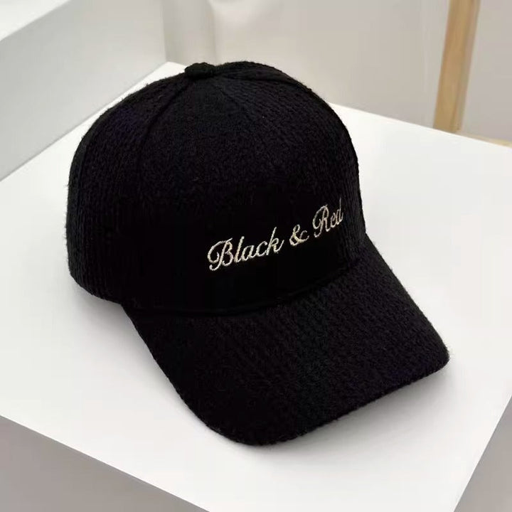 Women's Textured Knitted Baseball Cap Kalsten