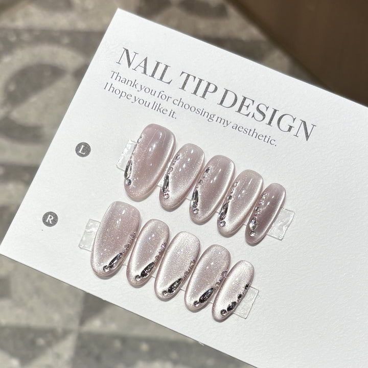 Elegant artificial nail tips with glitter effects Kalsten