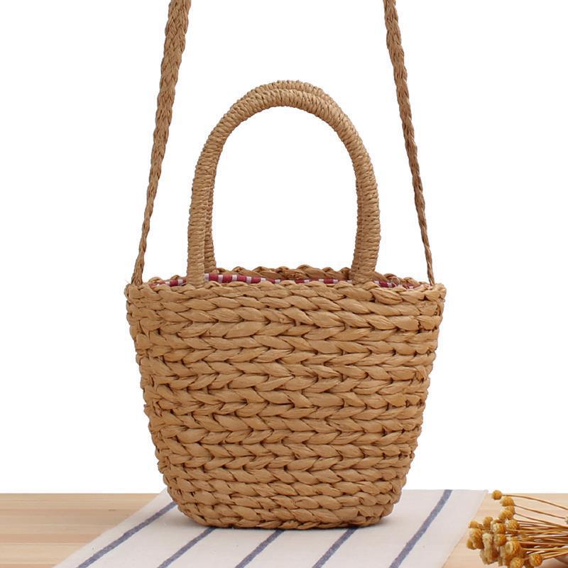 Shoulder bag made of braided natural material Kalsten