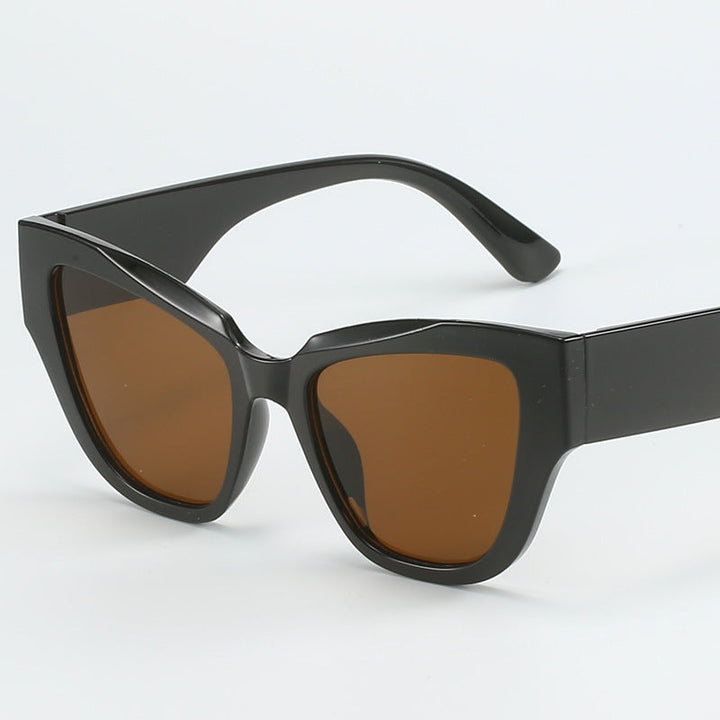 Women's Cat Eye Sunglasses with extravagant Leopard Print Kalsten